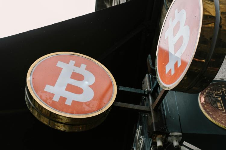 Bitcoin Dip Attracts Big Money: Cardone Capital Buys $9.5M More BTC