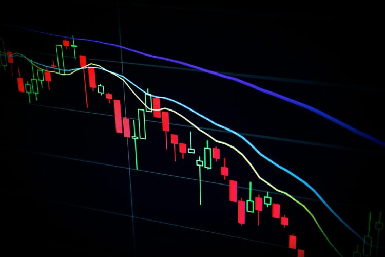 Cardano Price Stuck in Consolidation as Devs Push Back on ‘Ghost Chain’ Accusations